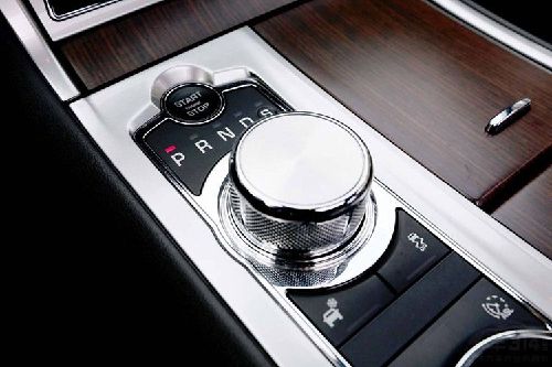 違章停車(chē)被拖壞，就該自認(rèn)倒霉？告訴車(chē)主如何獲得賠償