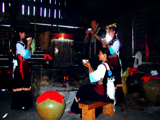 納西釀酒 納西釀酒